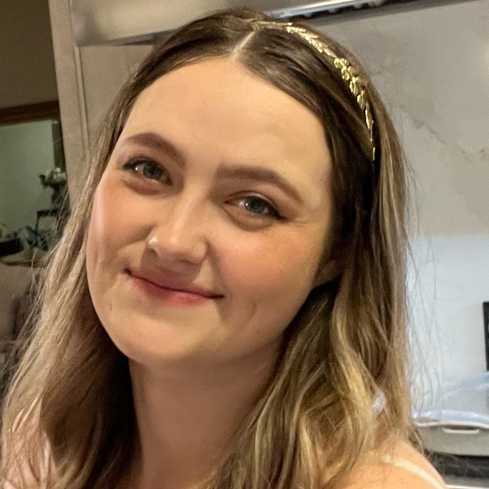 Meet your Posher, Victoria